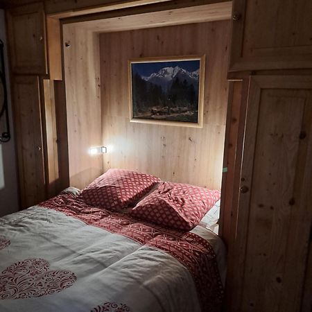 A4 Km De Megeve Tres Joli Studio Avec Jacuzzi ,Vue Sur Les Montagnes Au Calme Praz-sur-Arly Exteriör bild