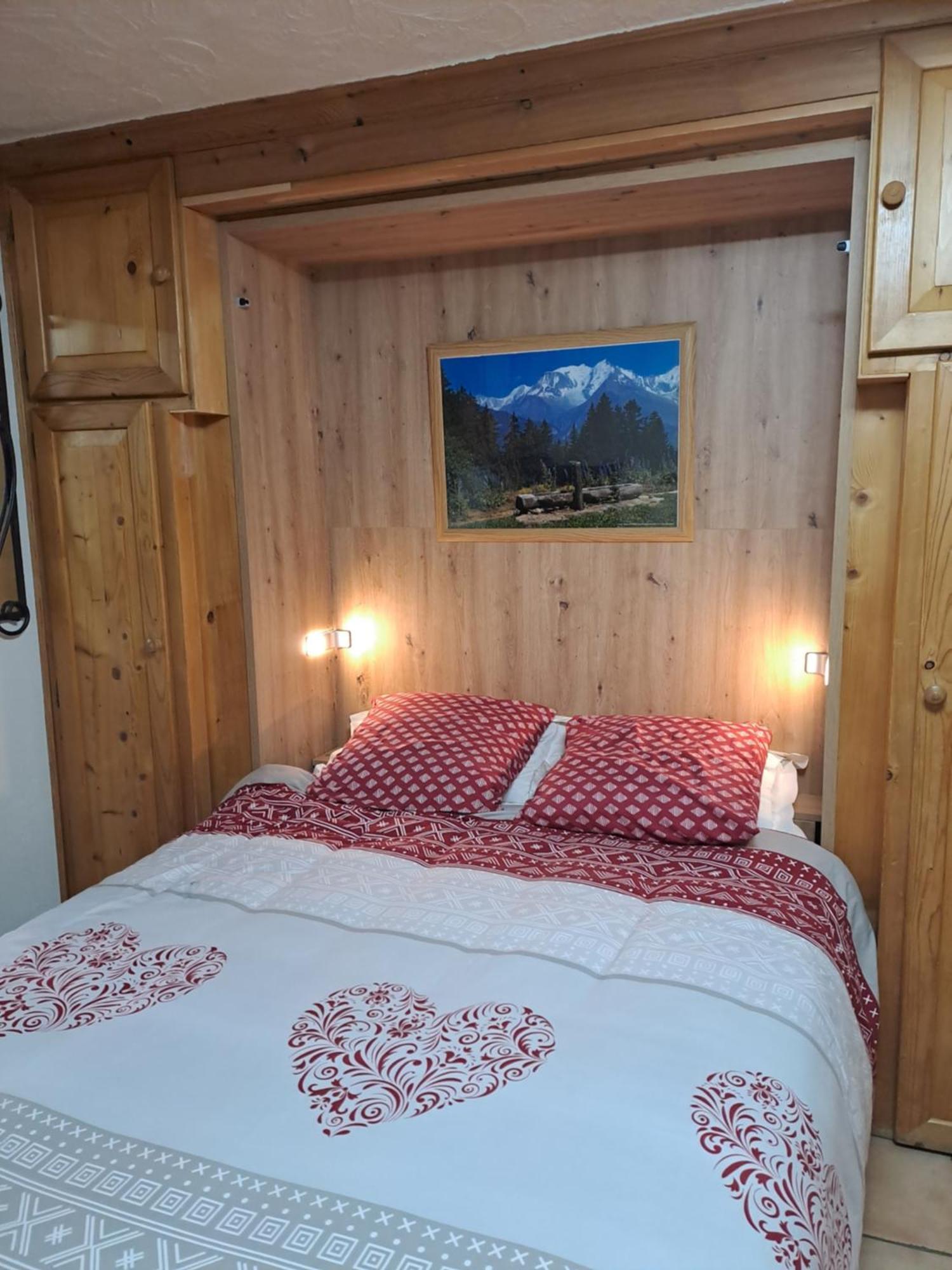 A4 Km De Megeve Tres Joli Studio Avec Jacuzzi ,Vue Sur Les Montagnes Au Calme Praz-sur-Arly Exteriör bild